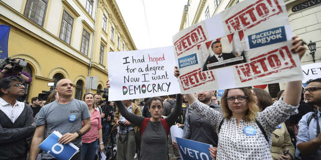 « Viktor Orban et son administration poursuivent une stratégie de démantèlement de l’éducation publique en Hongrie »