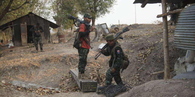 En Birmanie, les rebelles s’emparent de Myawaddy, une grande ville à la frontière thaïlandaise